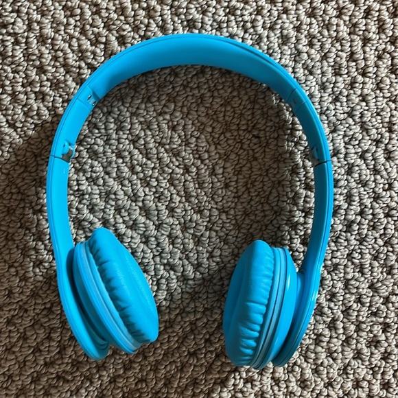 Beats by Dre wired, with case and adapter - Picture 7 of 10